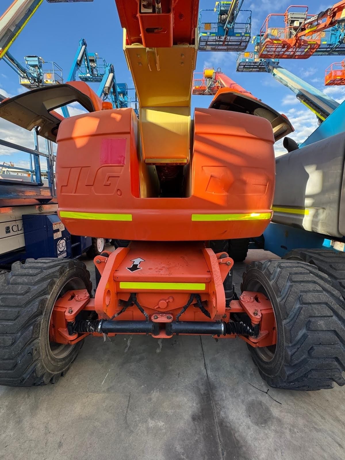 Sold - Scissor Lift - View 2